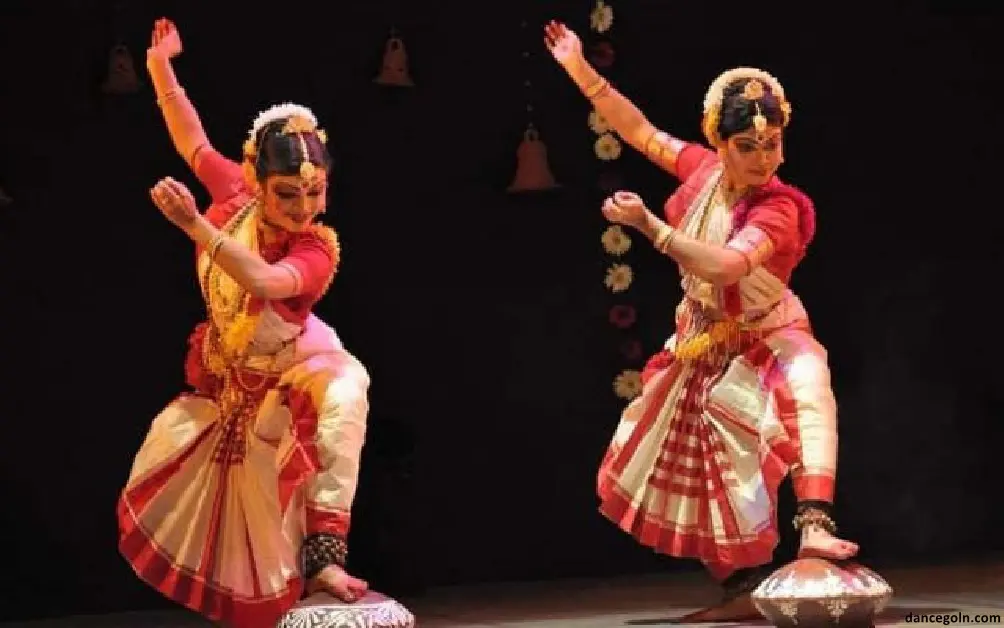 অঙ্গ ভঙ্গি নাচের সাধারণ বৈশিষ্ট্য