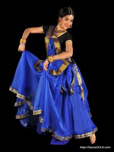 The expressive nritya stage of the Kathak dance dressed in Hindu costumes সৃজনশীল নৃত্য ভাবনা - গায়ত্রী চট্টোপাধ্যায়